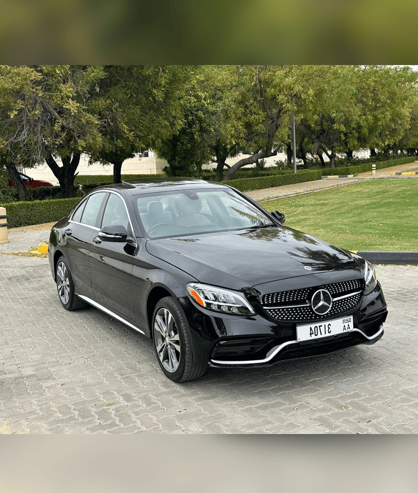 Mercedes Benz C300 2023
