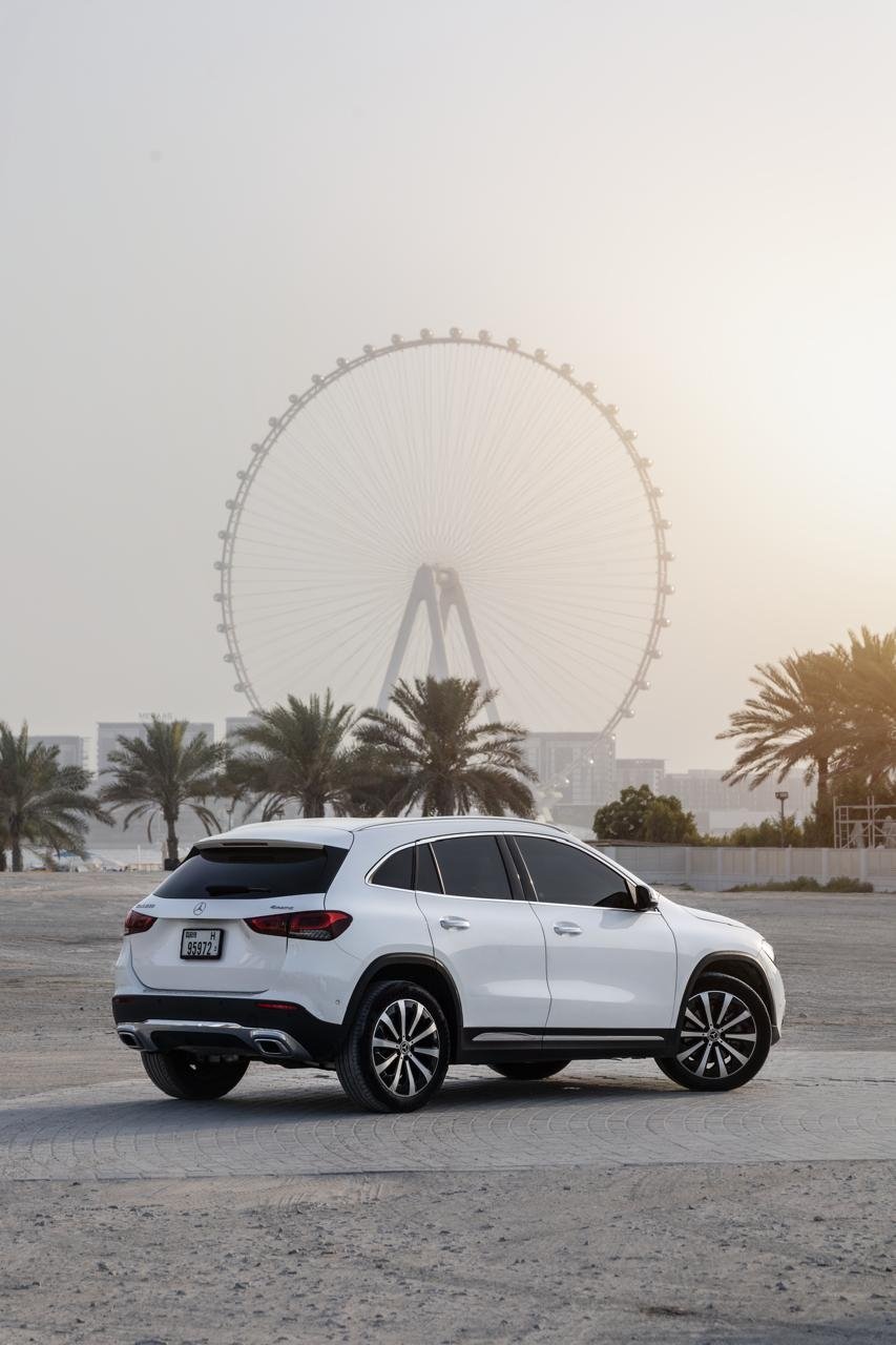 MERCEDES BENZ GLA250