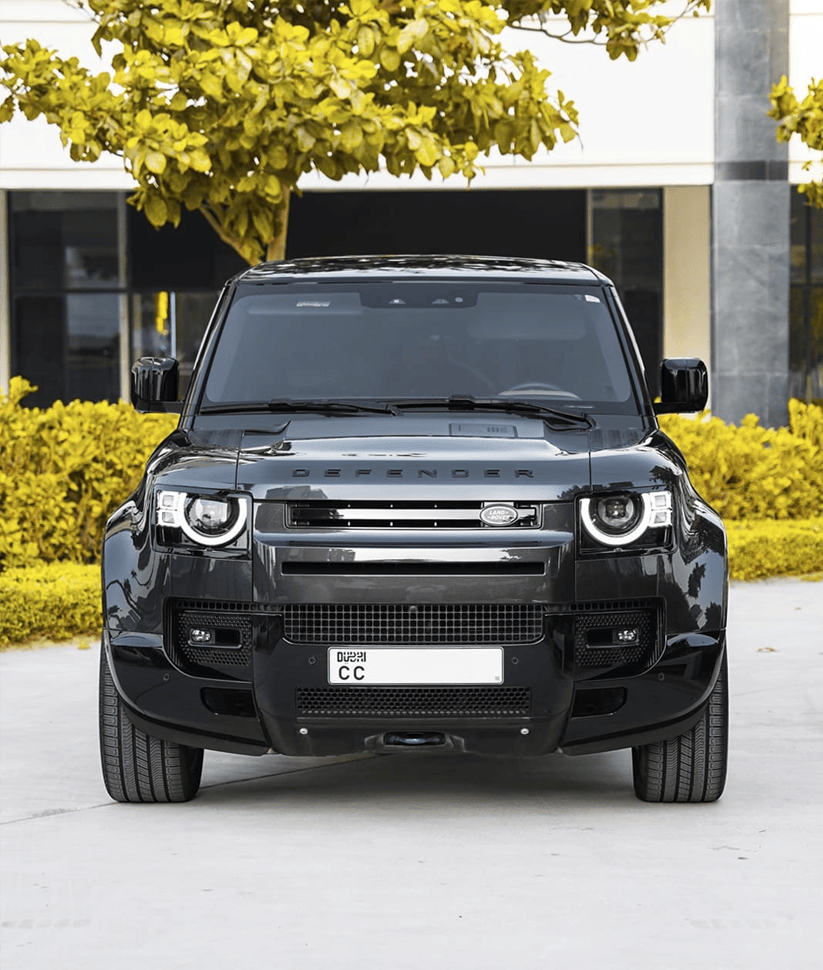Defender 2025 P525 V8 GCC thumbnail 2
