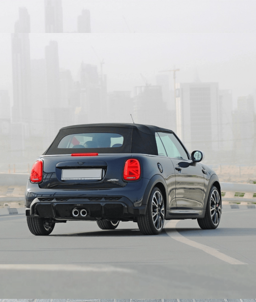 Mini Cooper JCW Convertible 2022 thumbnail 2