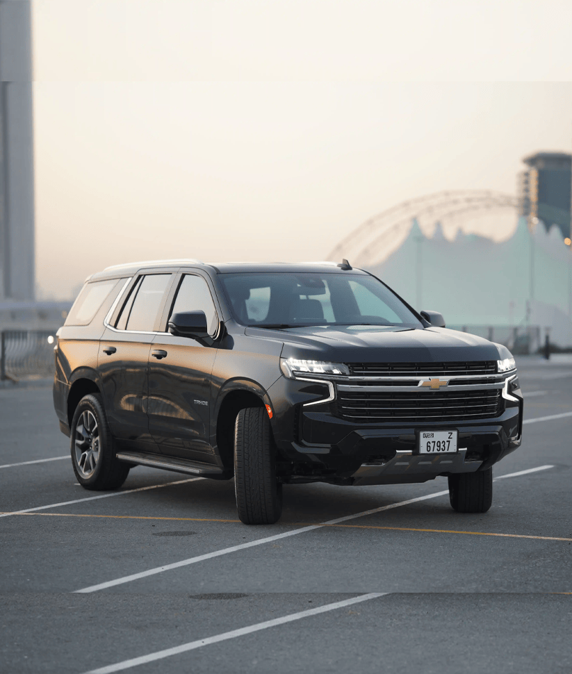 Chevrolet Tahoe 2024 with Driver thumbnail 2