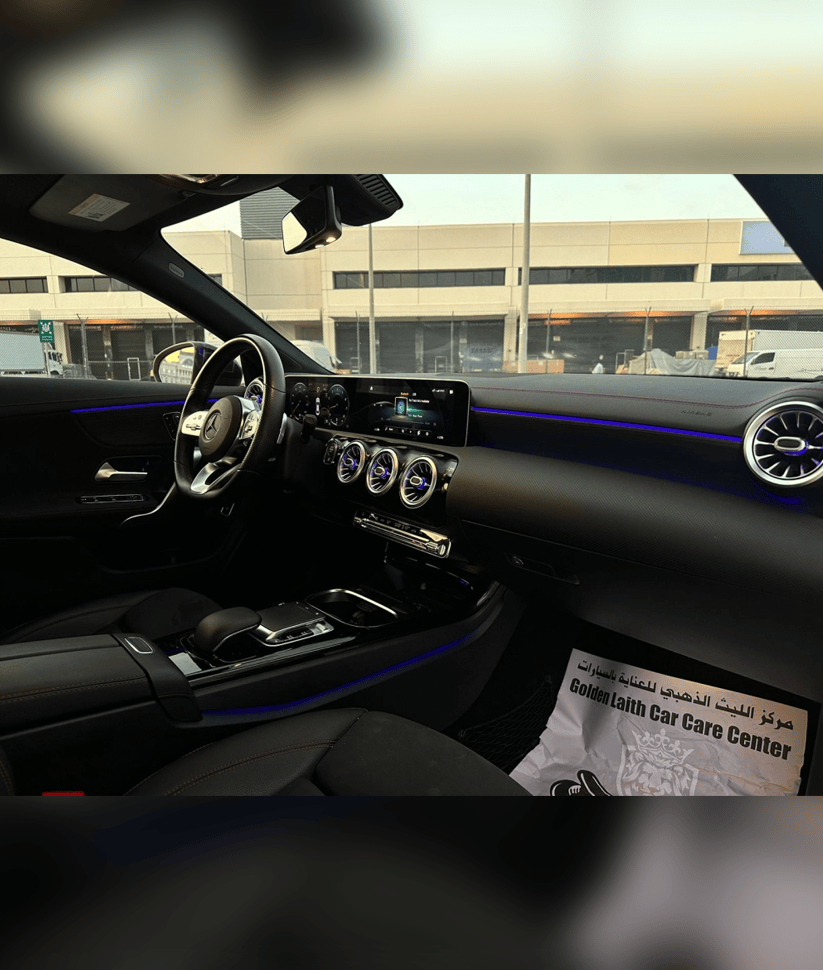 Mercedes Benz CLA 250 2023 Yellow thumbnail 4