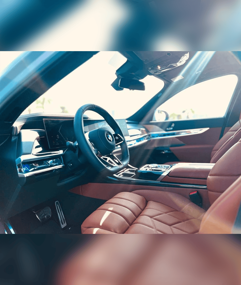 BMW 735i 2025 thumbnail 15