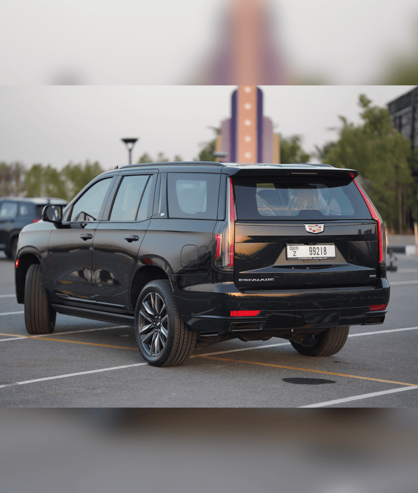 Cadillac Escalade Platinum Sport 2024 with Driver thumbnail 6