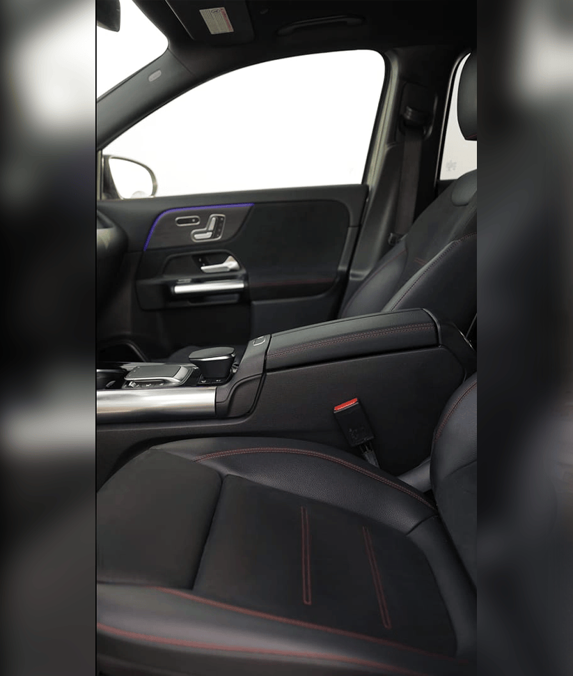 Mercedes GLA 35 AMG thumbnail 3